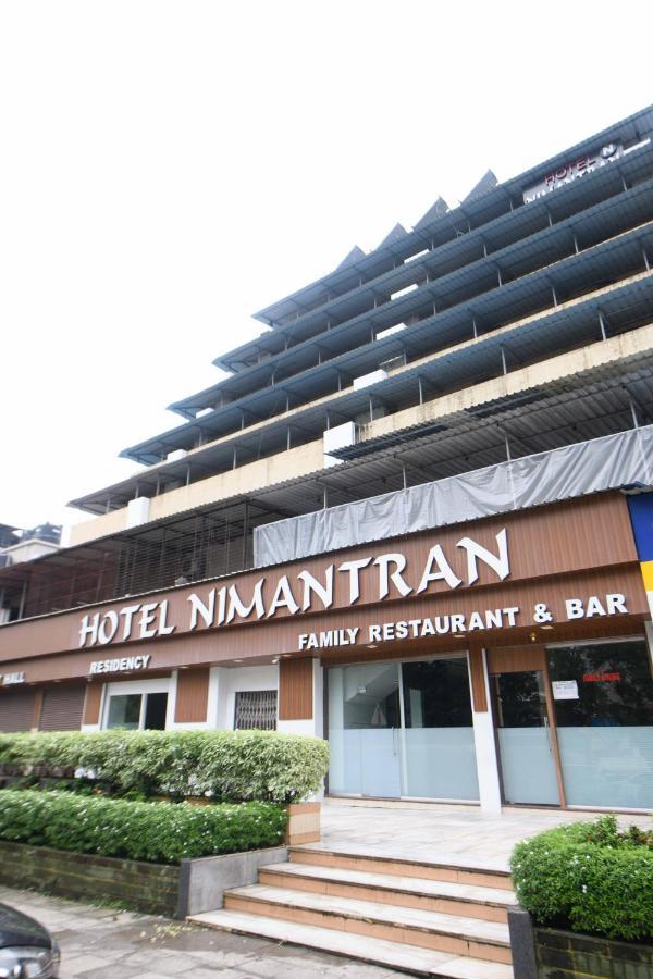 Nimantran Hotel Navi Mumbai Buitenkant foto